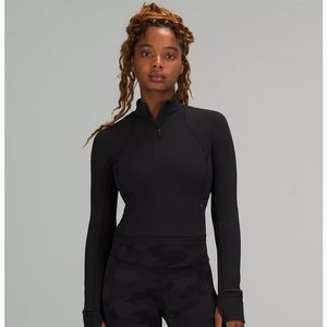 Lululemon it’s rulu run cropped half zip black size 4